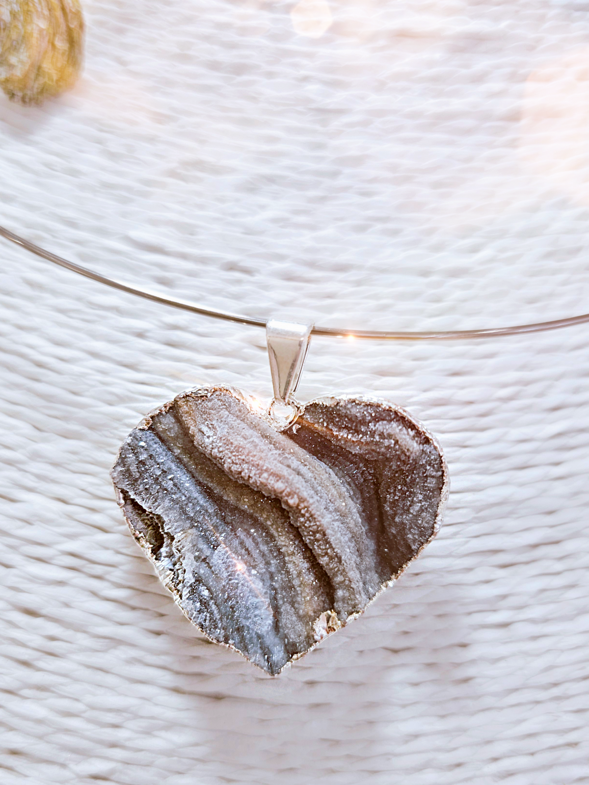 anhaenger-herz-chalcedon-rose-grau-unikat-silber-1