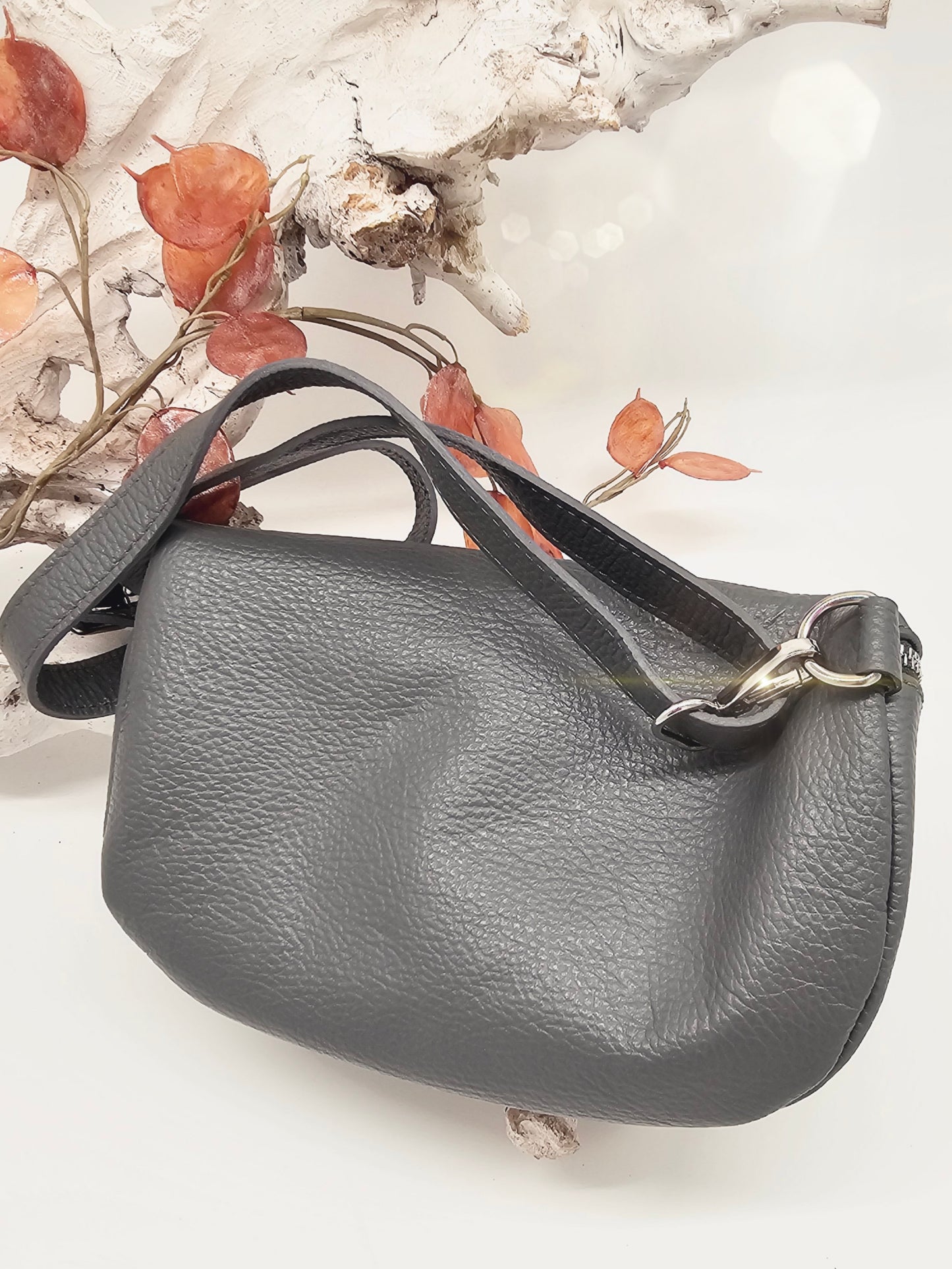 bauchtasche-crossbody-grau-1