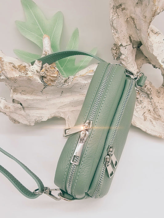 kleine-umhaengetasche-gruen-salbei-mint-1