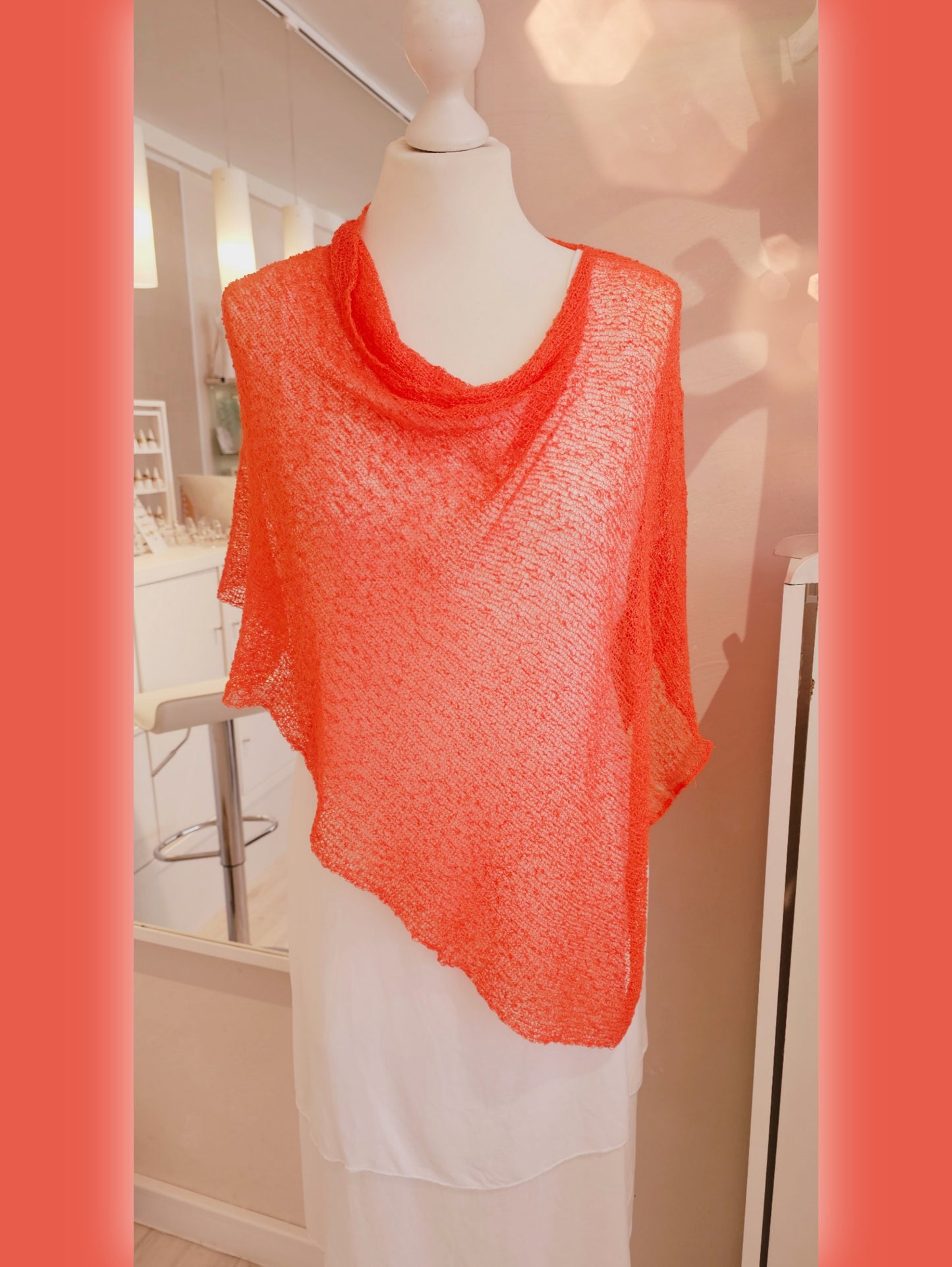 poncho-schal-koralle-orange-sommer-1