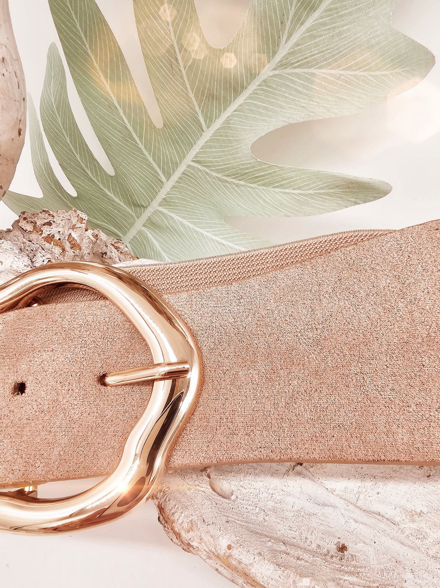 stretchguertel-breit-camel-goldschnalle-1