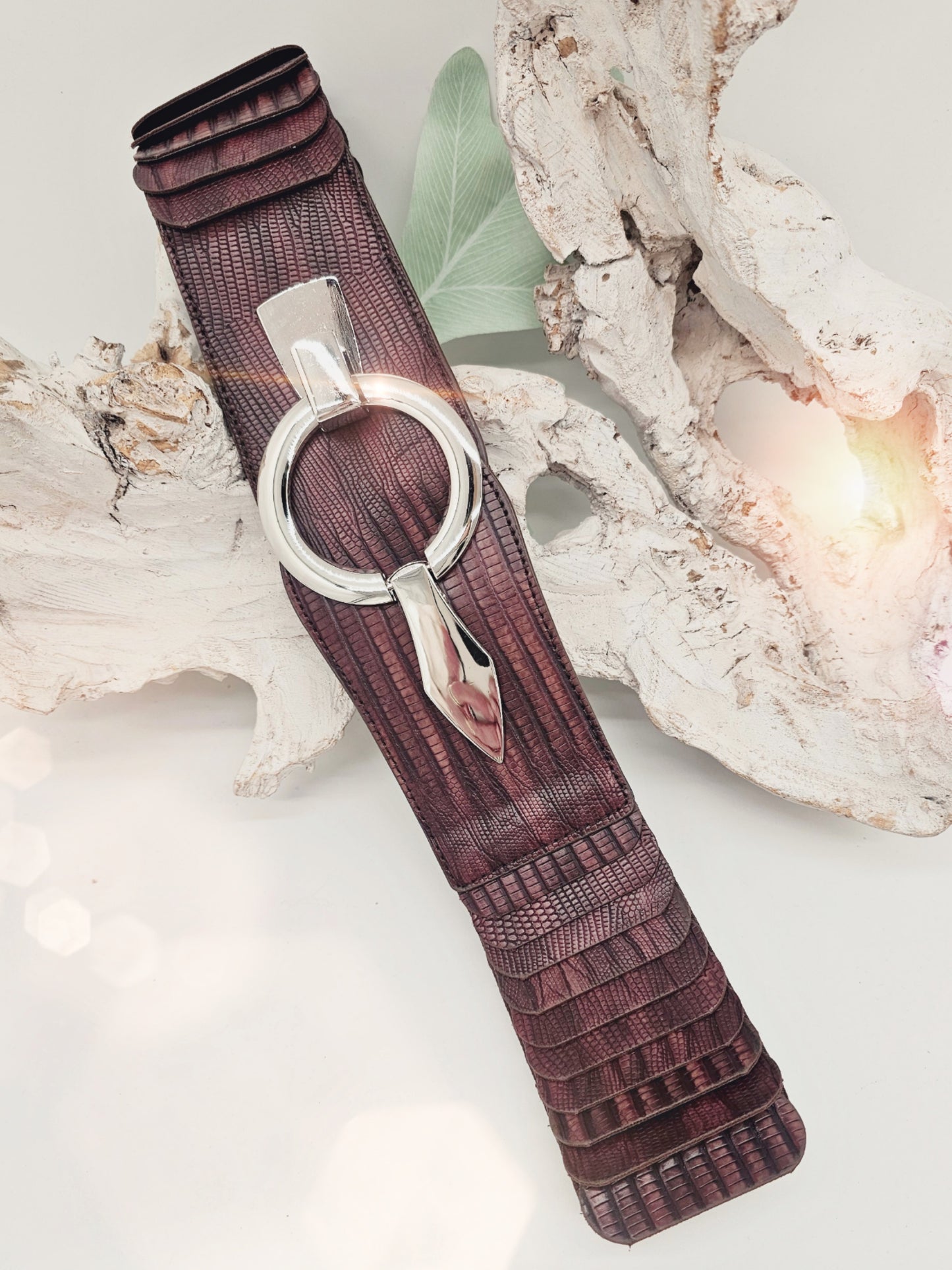 stretchguertel-breit-schlange-rotbraun