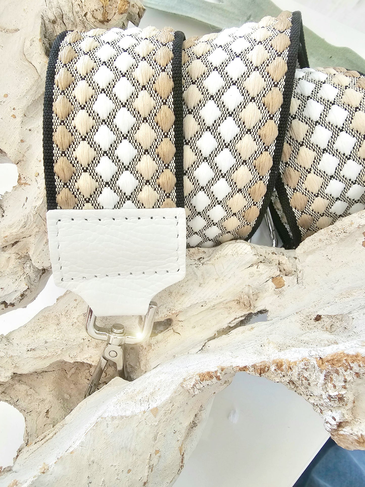 taschengurt-beige-creme-schwarz-weiss-1
