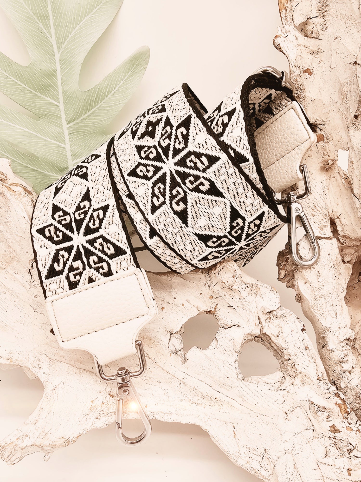 taschengurt beige schwarz mit muster