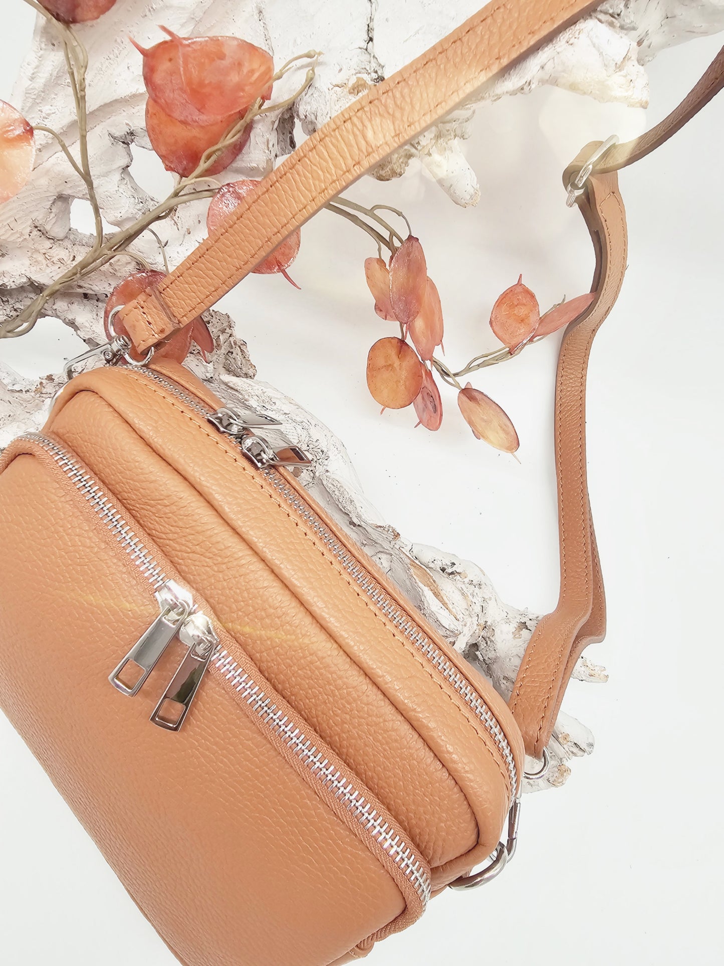 umhaengetasche-leder-camel-1