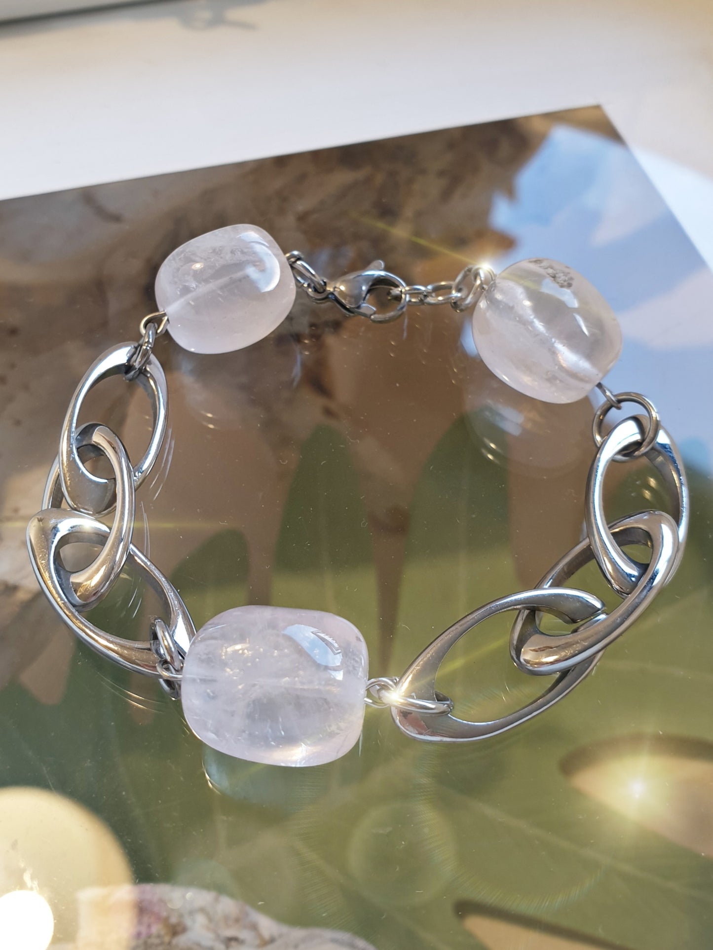 Gliederarmband aus Edelstahl mit Rosenquarz