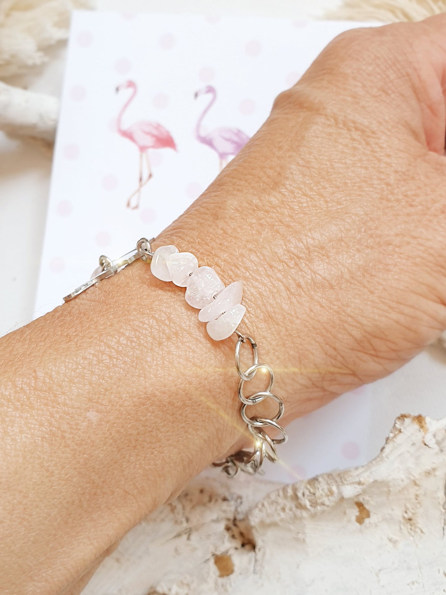 Armband mit Rosenquarz und Flamingo