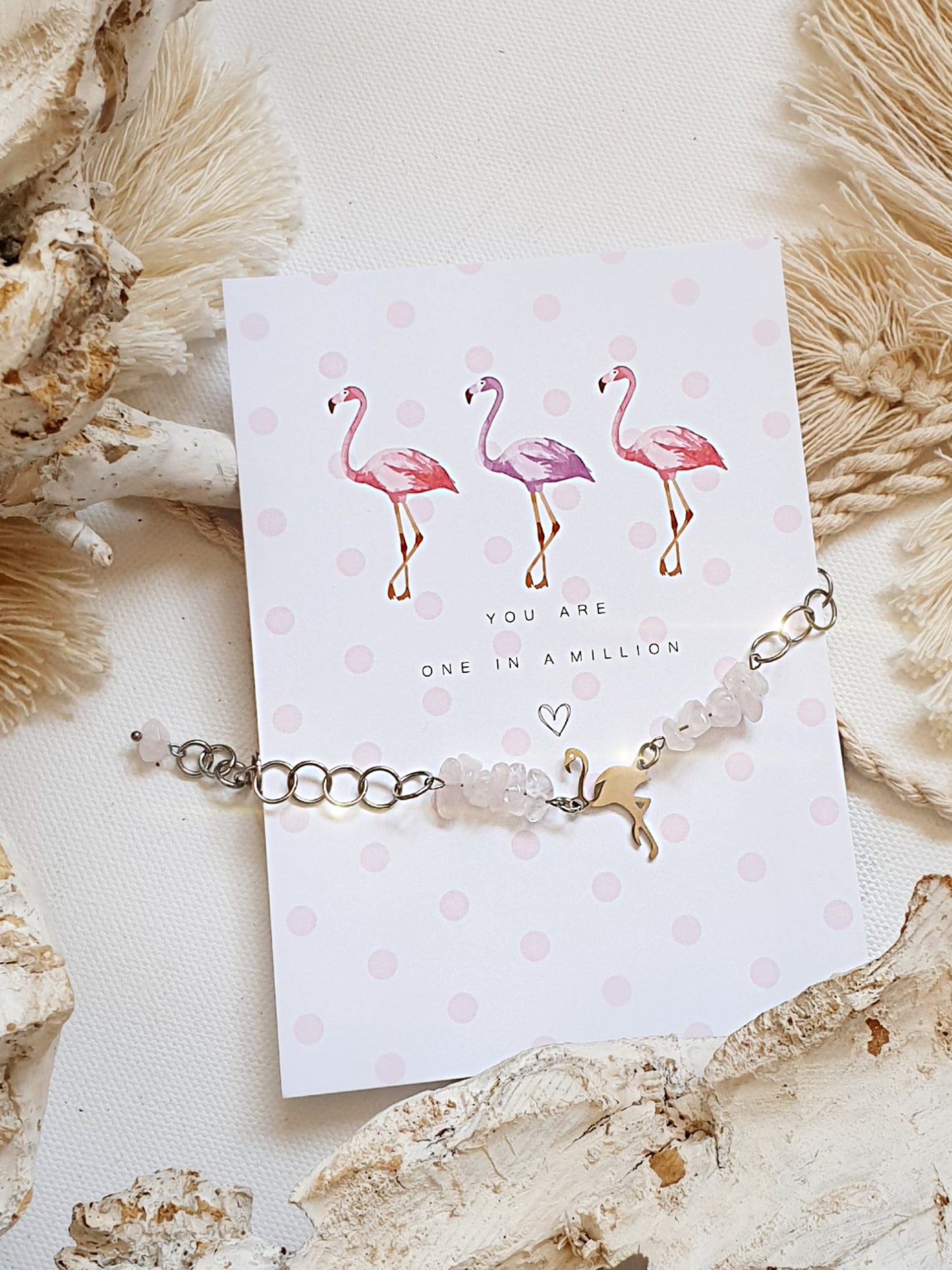 Armband mit Rosenquarz und Flamingo