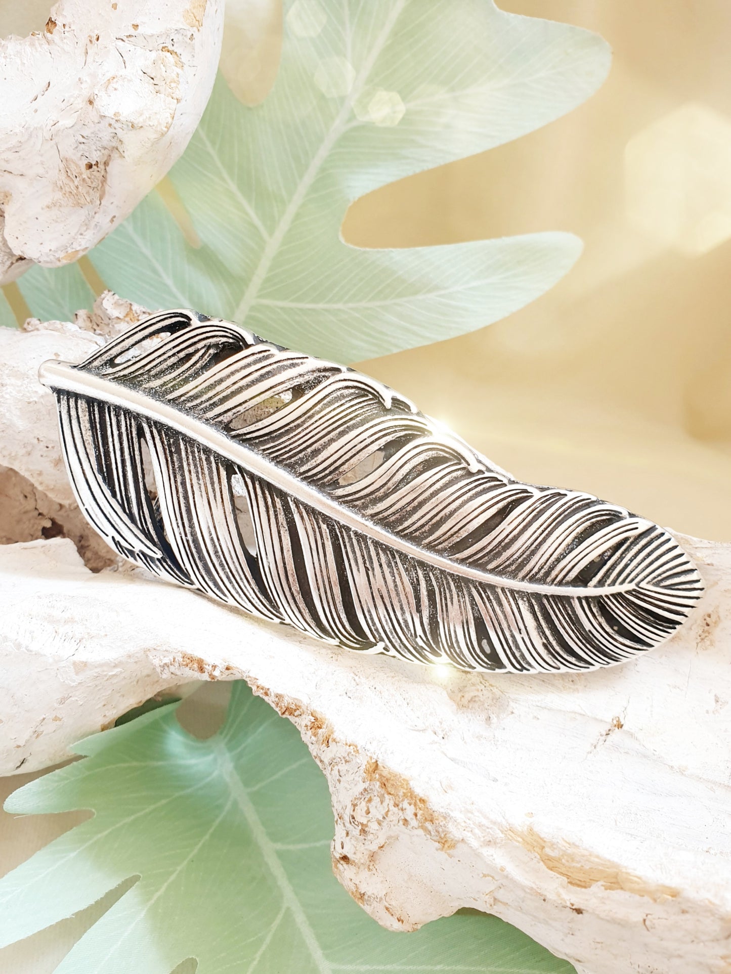 Große Gürtelschnalle Feder Silber