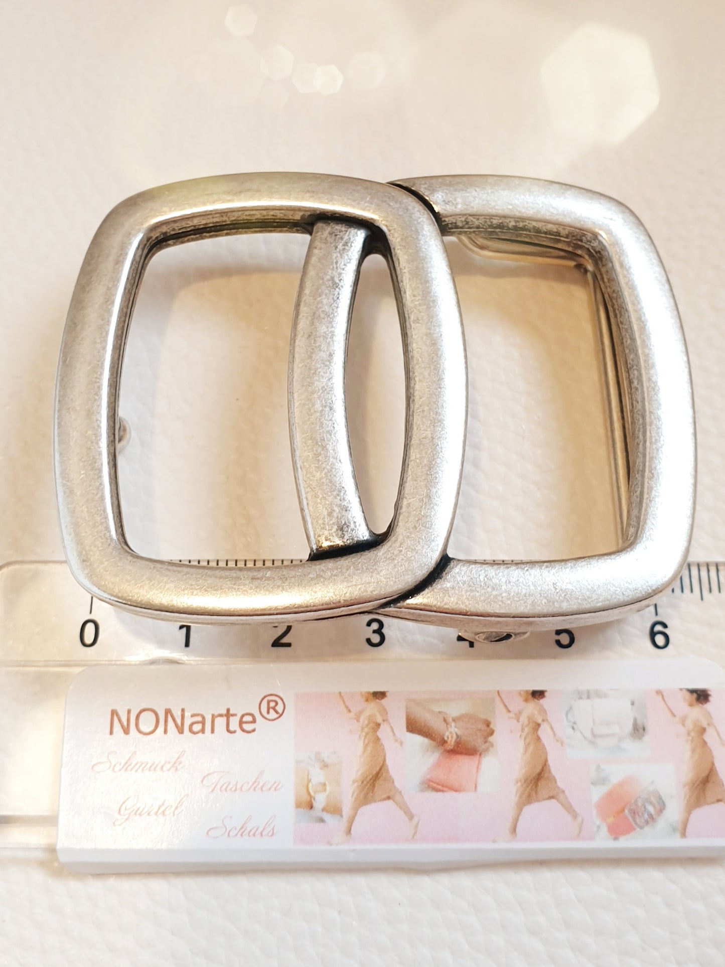 Gürtelschnalle zum Austauschen in Silber