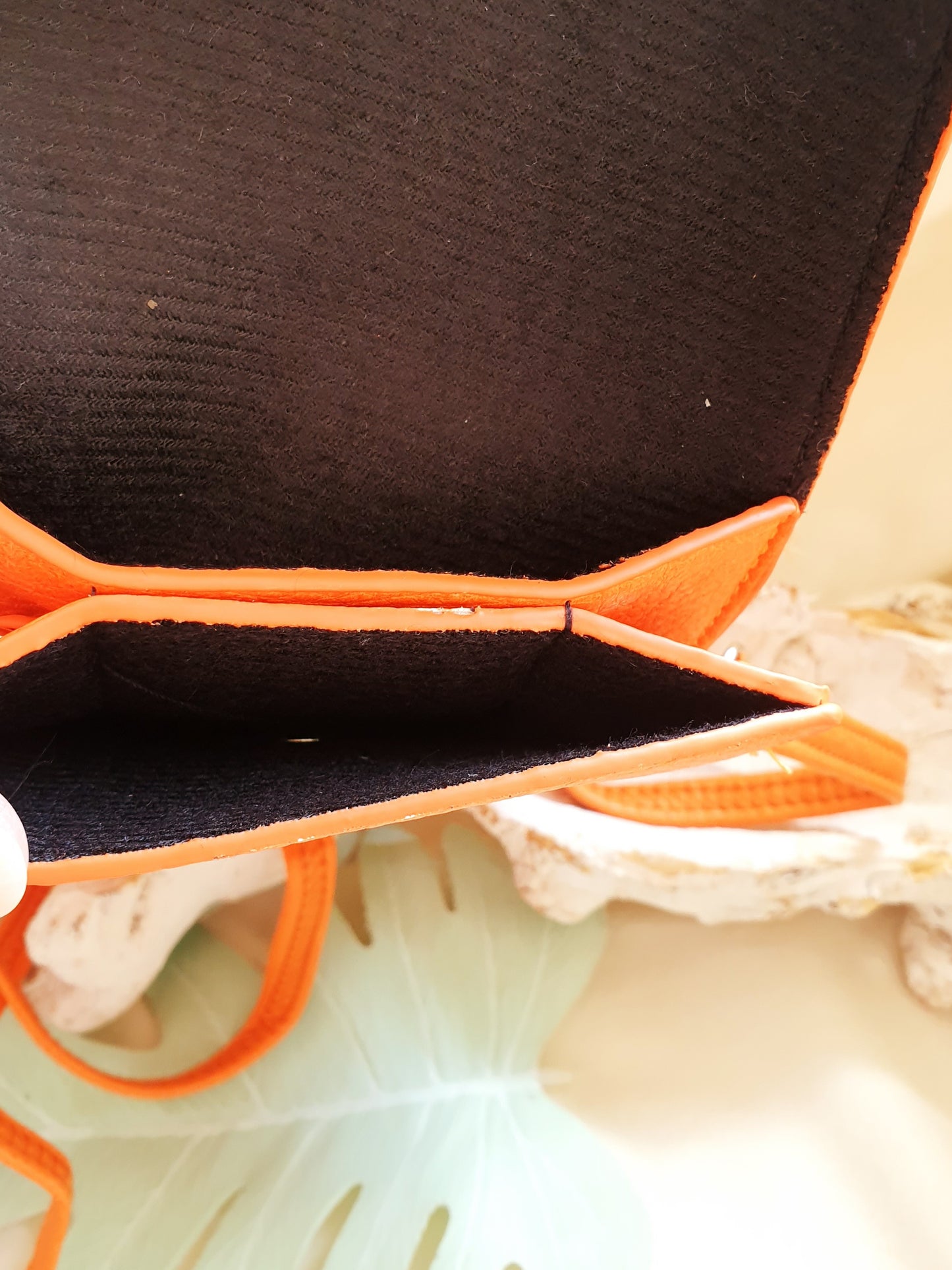 Crossbody handytasche aus Kunstleder in Orange