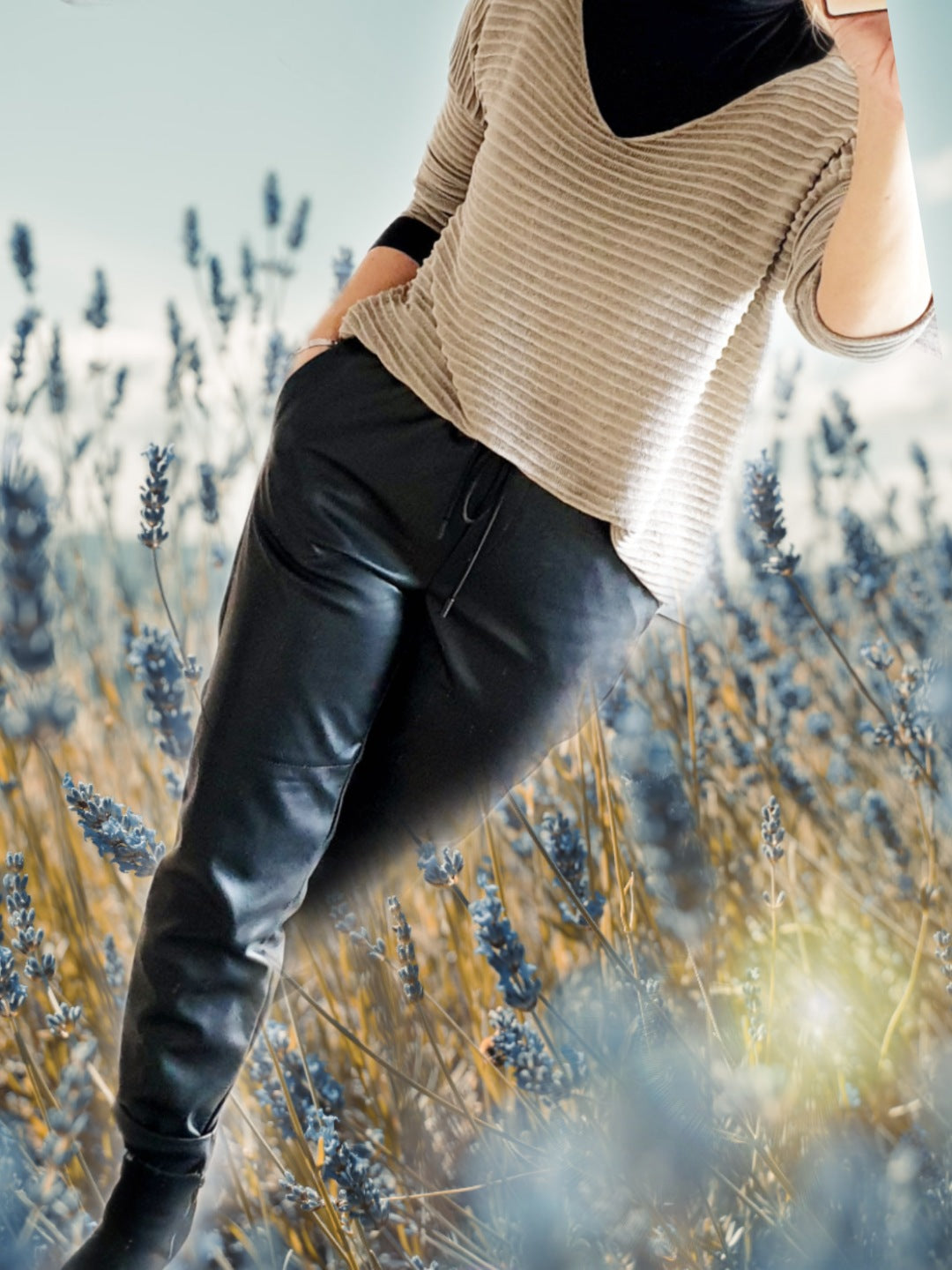 Pullover aus Feinstrick mit Rippen in Olive taupe