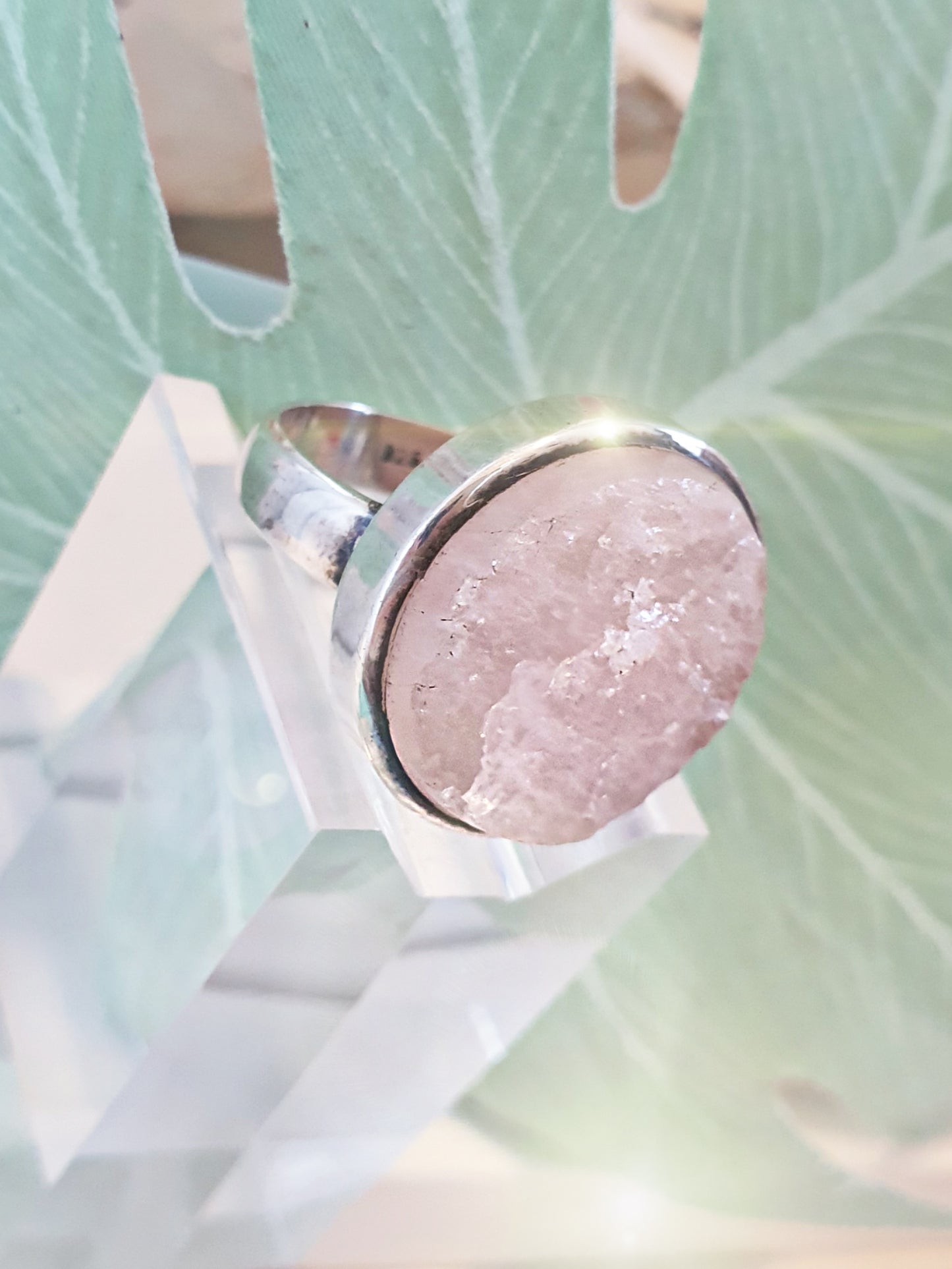 Rosenquarz Ring mit verstellbarer Schiene
