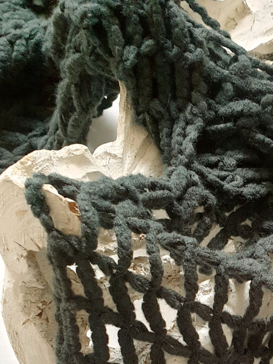 schal-grob-lang-dunkelgruen-1