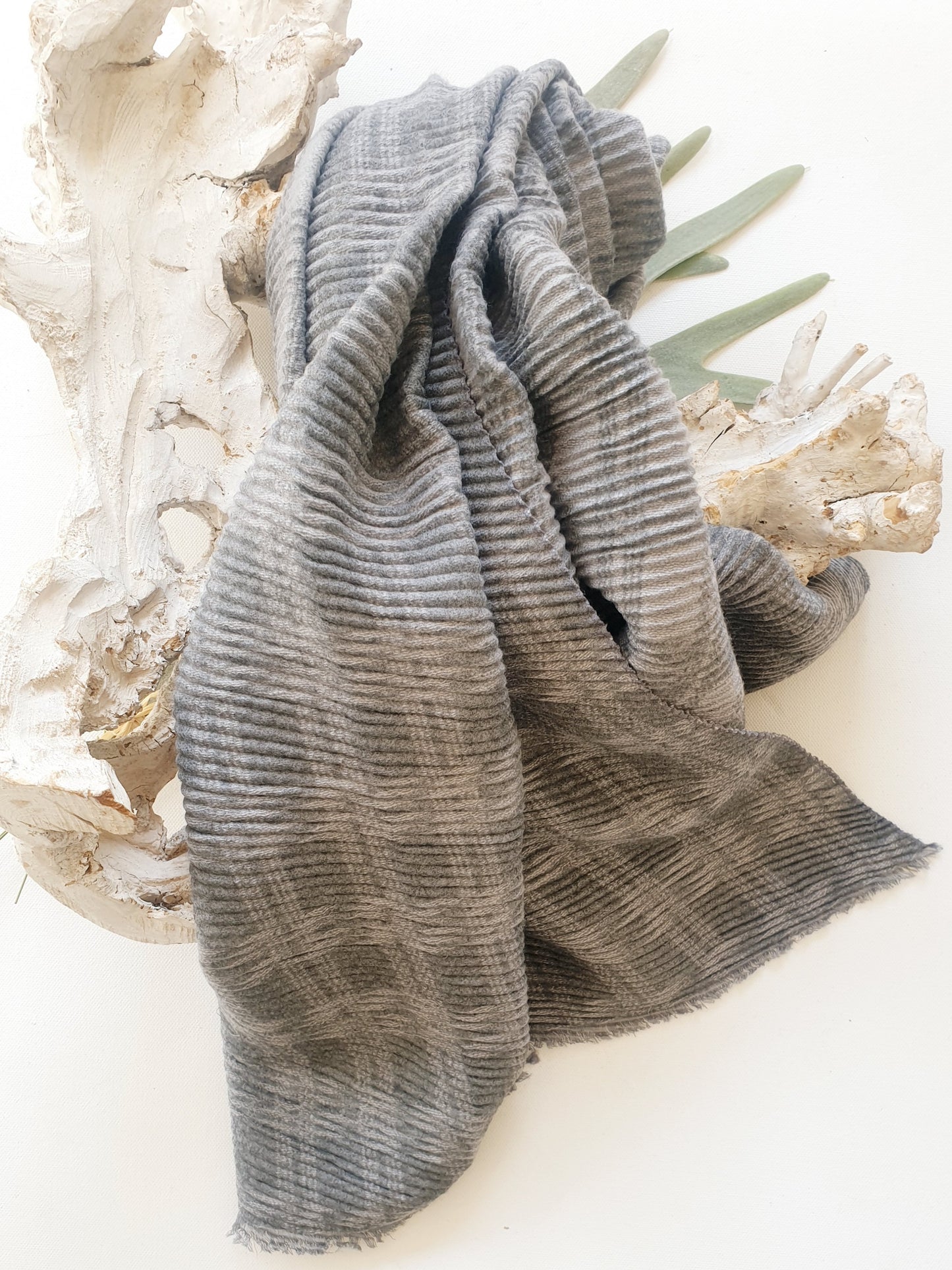 schal-herren-winter-grau-gross-weich