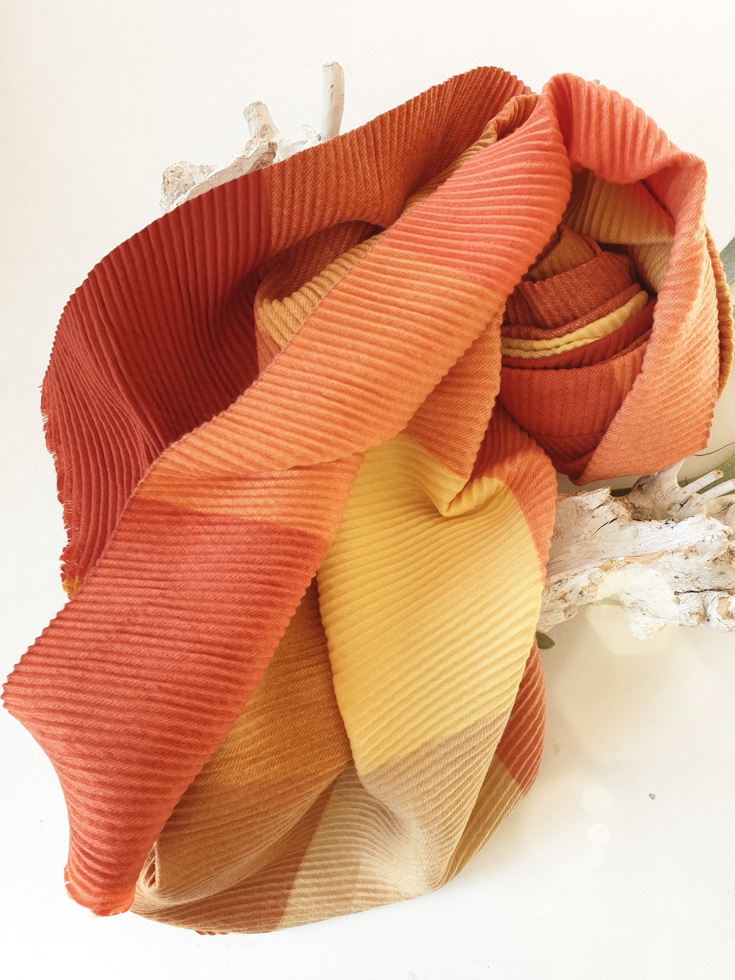 schal-strick-orange-gelb-1