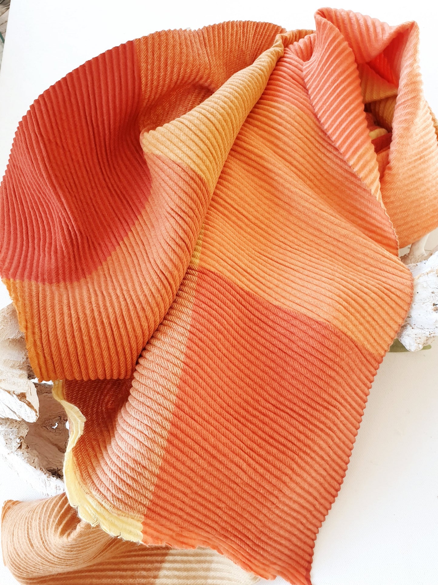 schal-strick-orange-gelb-1
