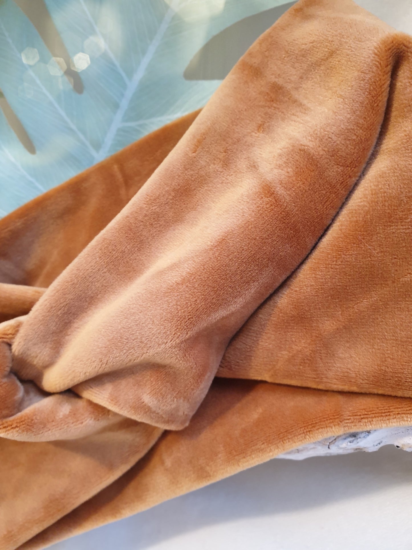 Stirnband aus kuschelig weichem Nickistoff in Camel