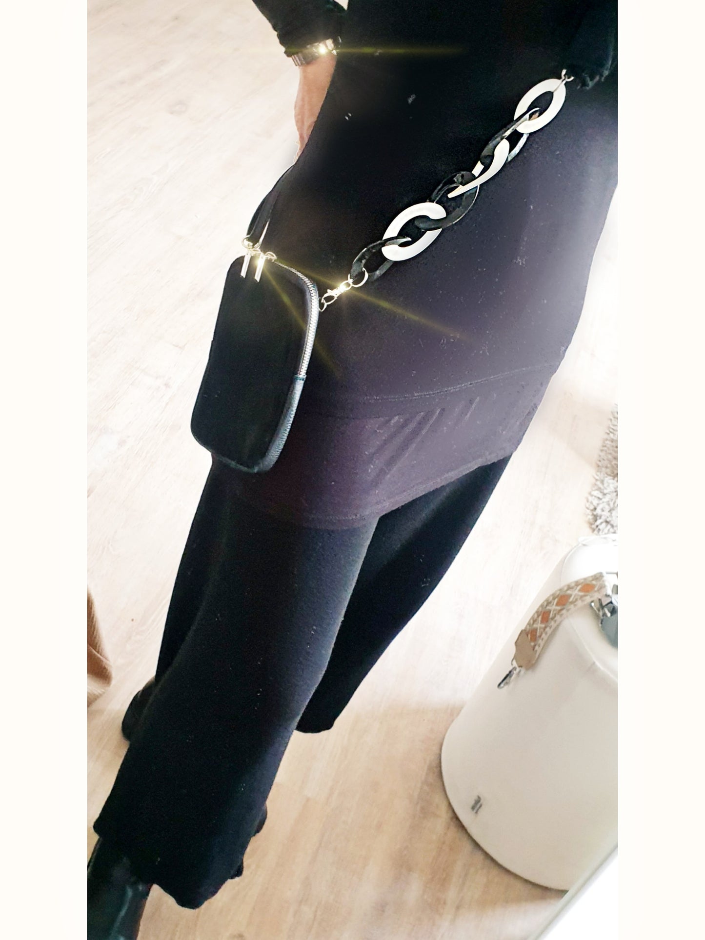 Taschengurt Verlängerung aus Resin in Schwarz Weiß