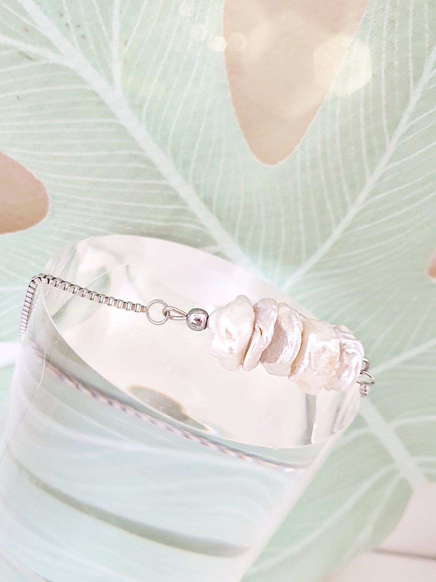 Perlenarmband Edelstahl Barockperlen Creme Weiß