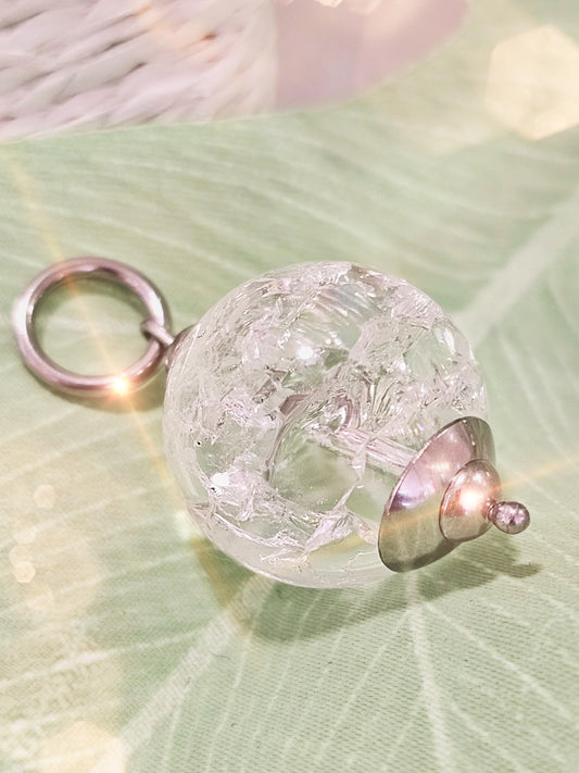 anhaenger-kugel-bergkristall-gecrasht-1