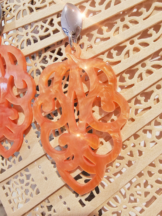 boho-ohrringe-leicht-resin-hellorange-apricot-2