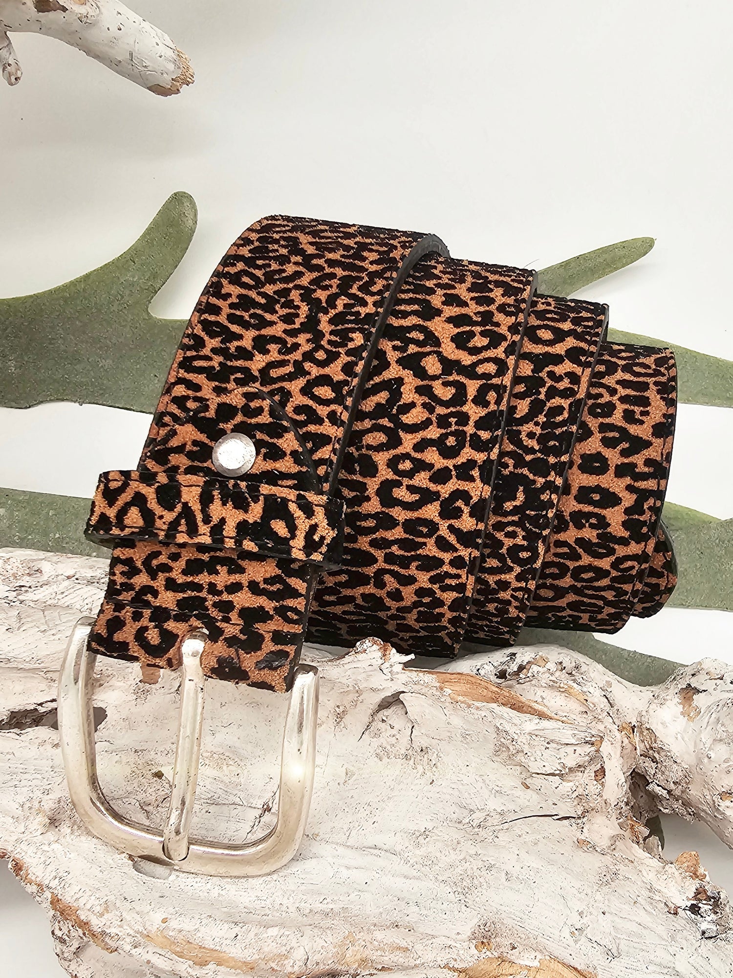 guertel-leder-leo-camel-1