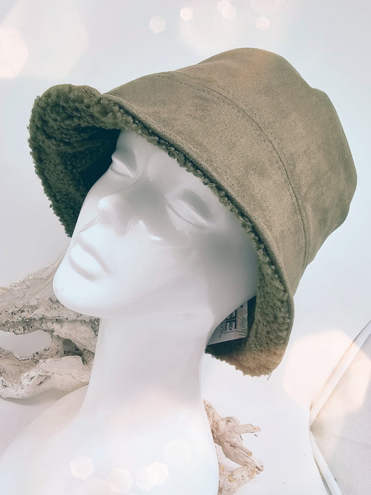 hut-kappe-olivgruen-teddy-1