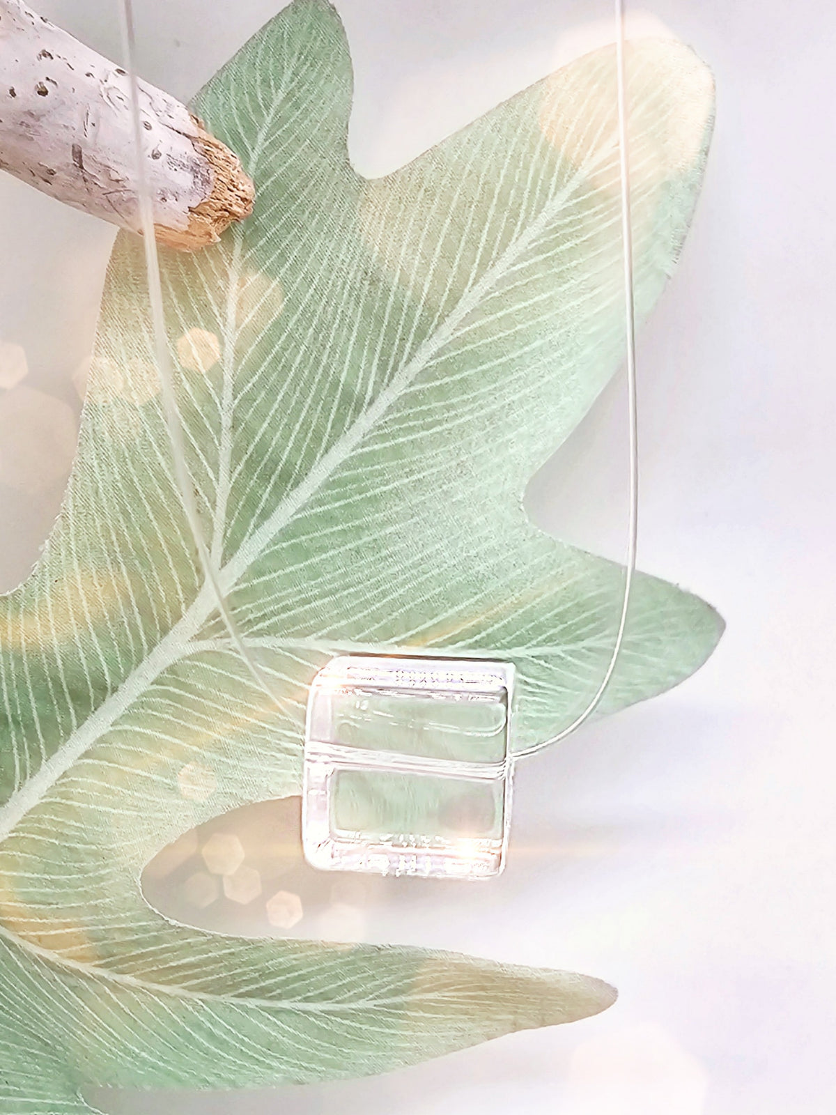Kette mit Bergkristall Würfel