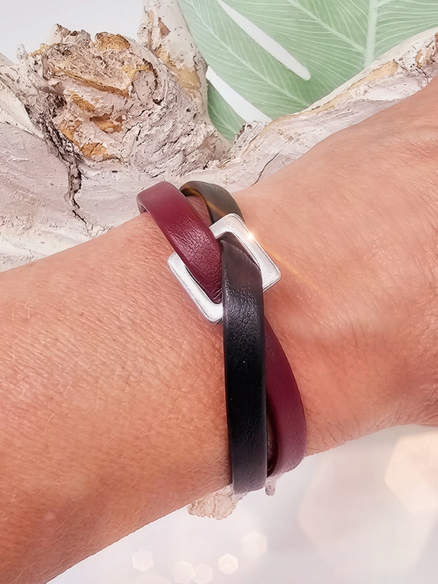 lederarmband-rot-schwarz-edelstahl-1