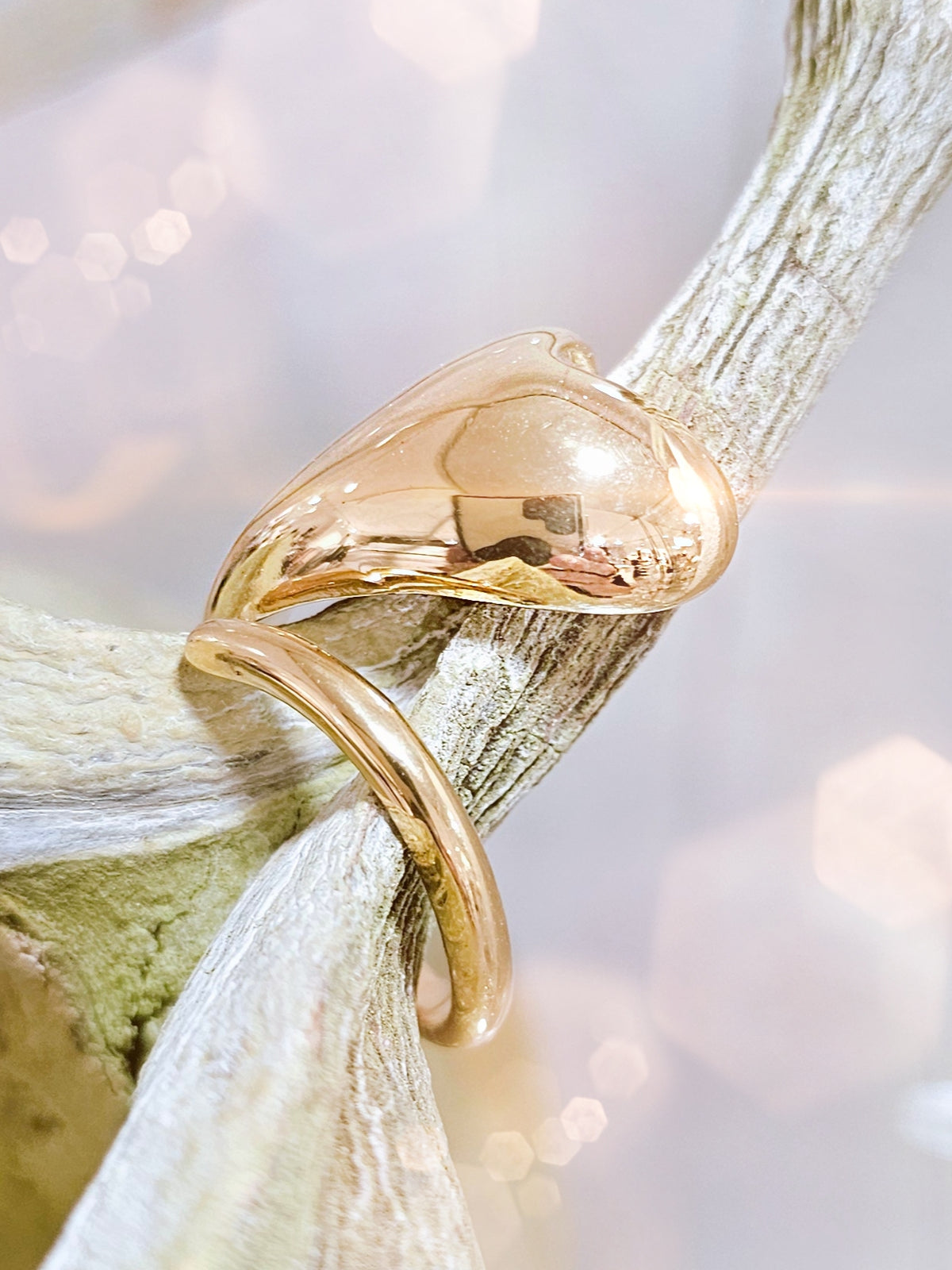 Ring - Edelstahlring - Herzform - Goldfarben - Glänzend - Verstellbar
