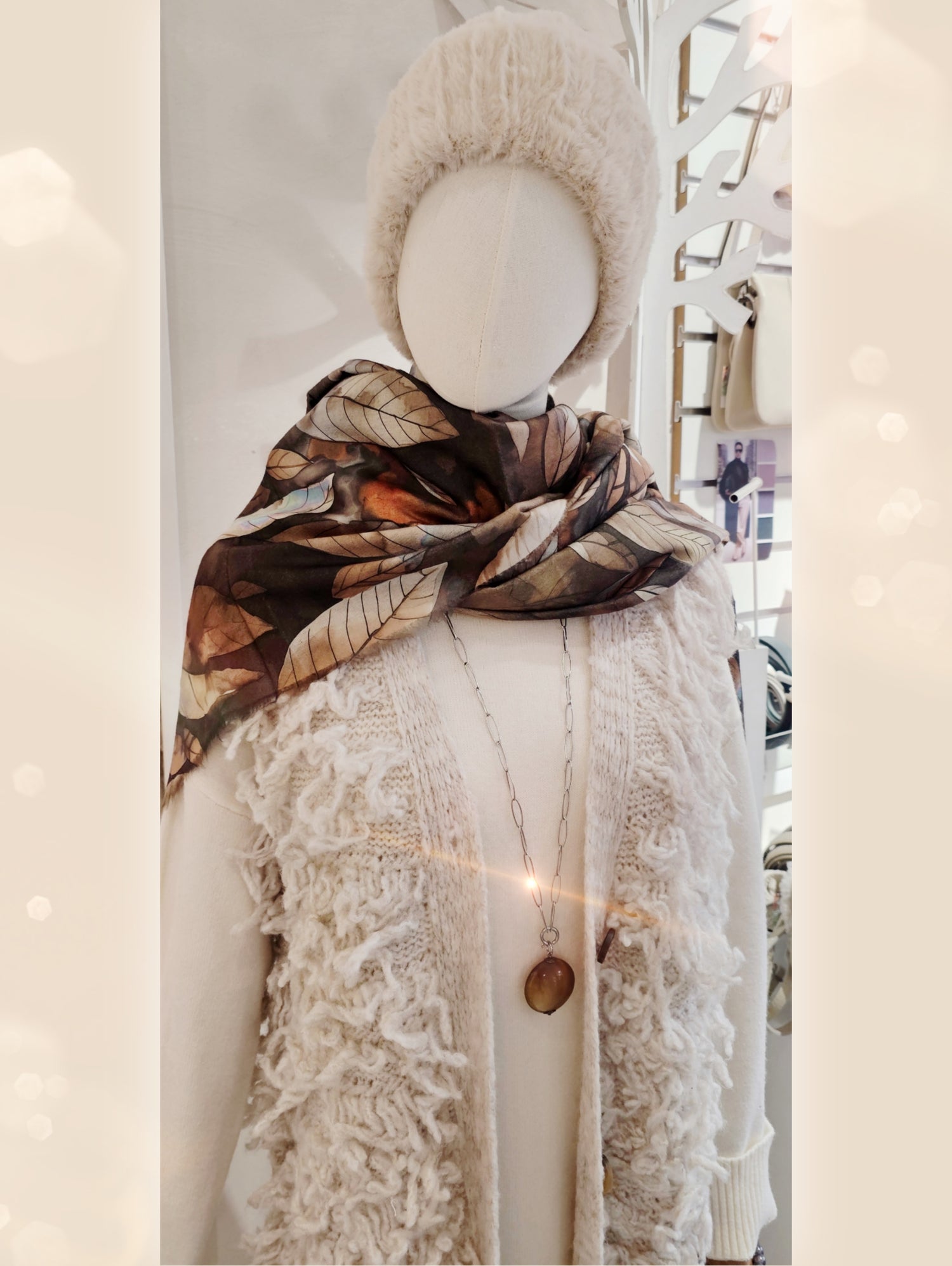 schal-braun-oliv-rost-blaetter-viskose-1