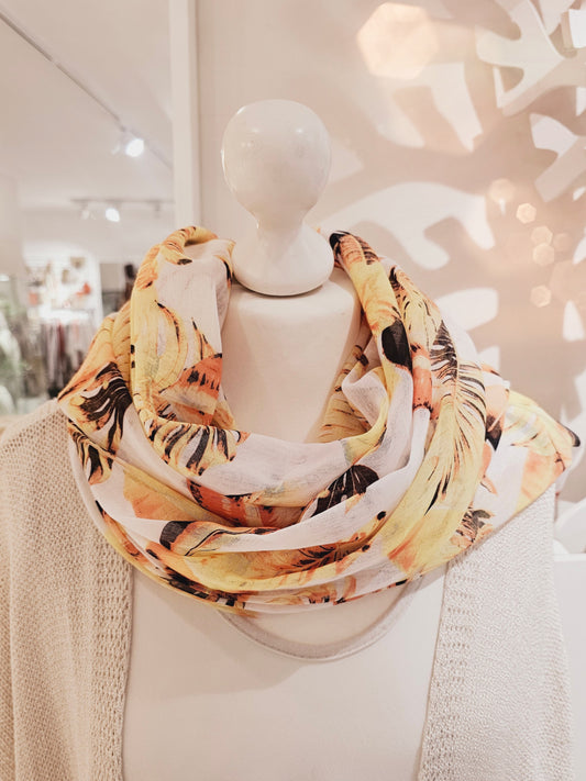 schal-gelb-blaettermuster-1