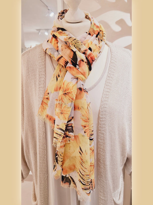 schal-gelb-blaettermuster-1