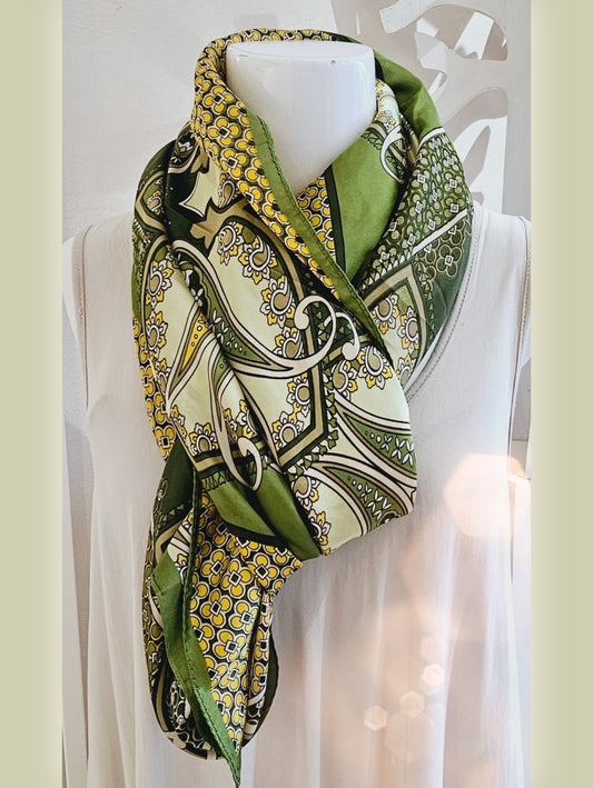 schal-tuch-seide-gruen-paisley-1
