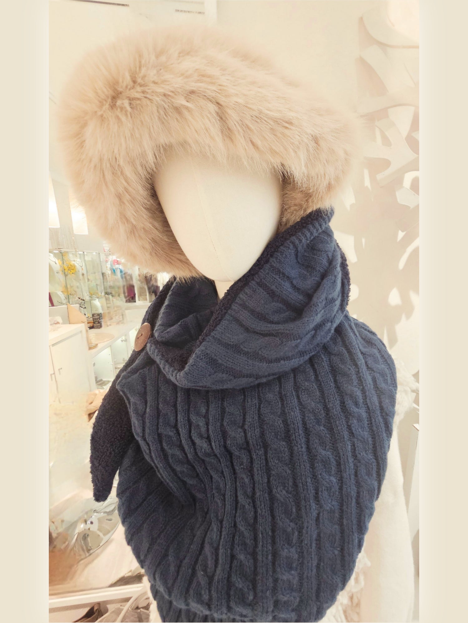 strickschal-teddyschal-dteieck-dunkelblau-blau-19