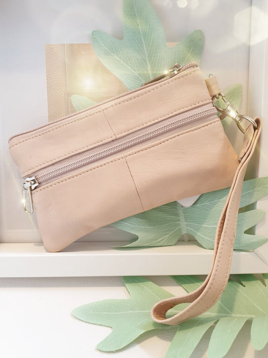 Mäppchen Etui aus Leder mit Handschlaufe in Rosa