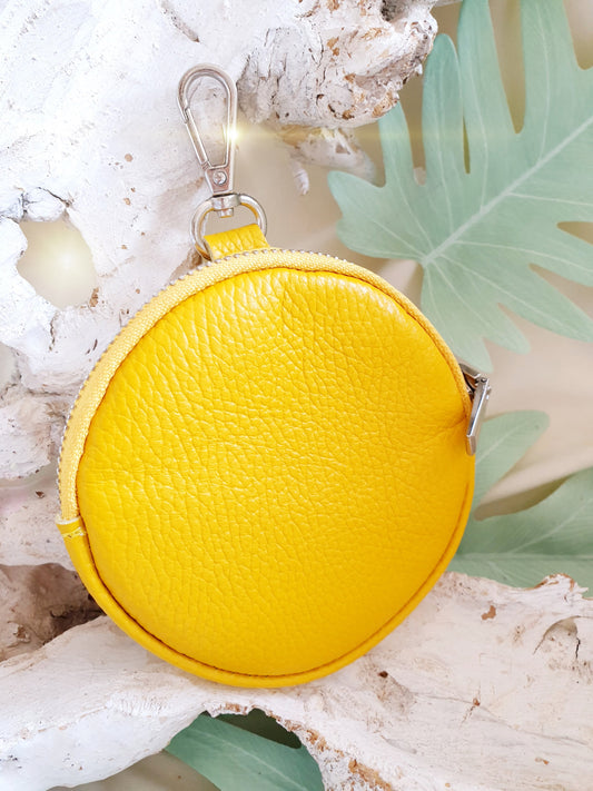 Taschenanhänger Schlüsselanhänger Mäppchen aus Leder in Gelb