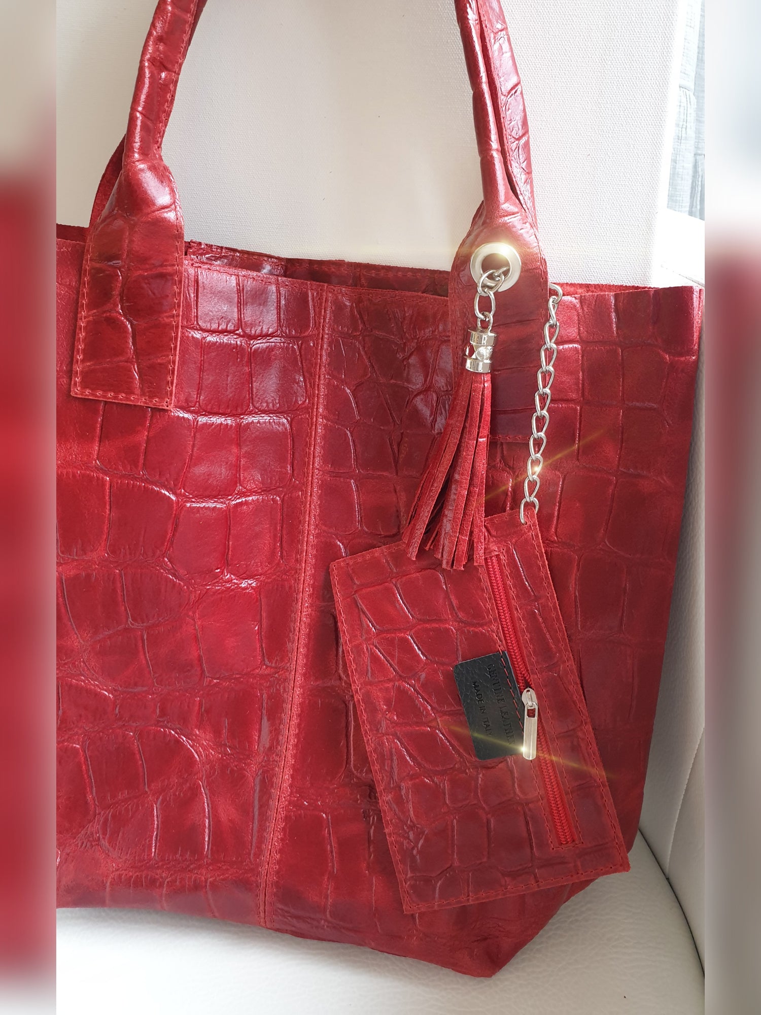 Tasche Shopper in Rot aus Leder mit Krokopraegung gross