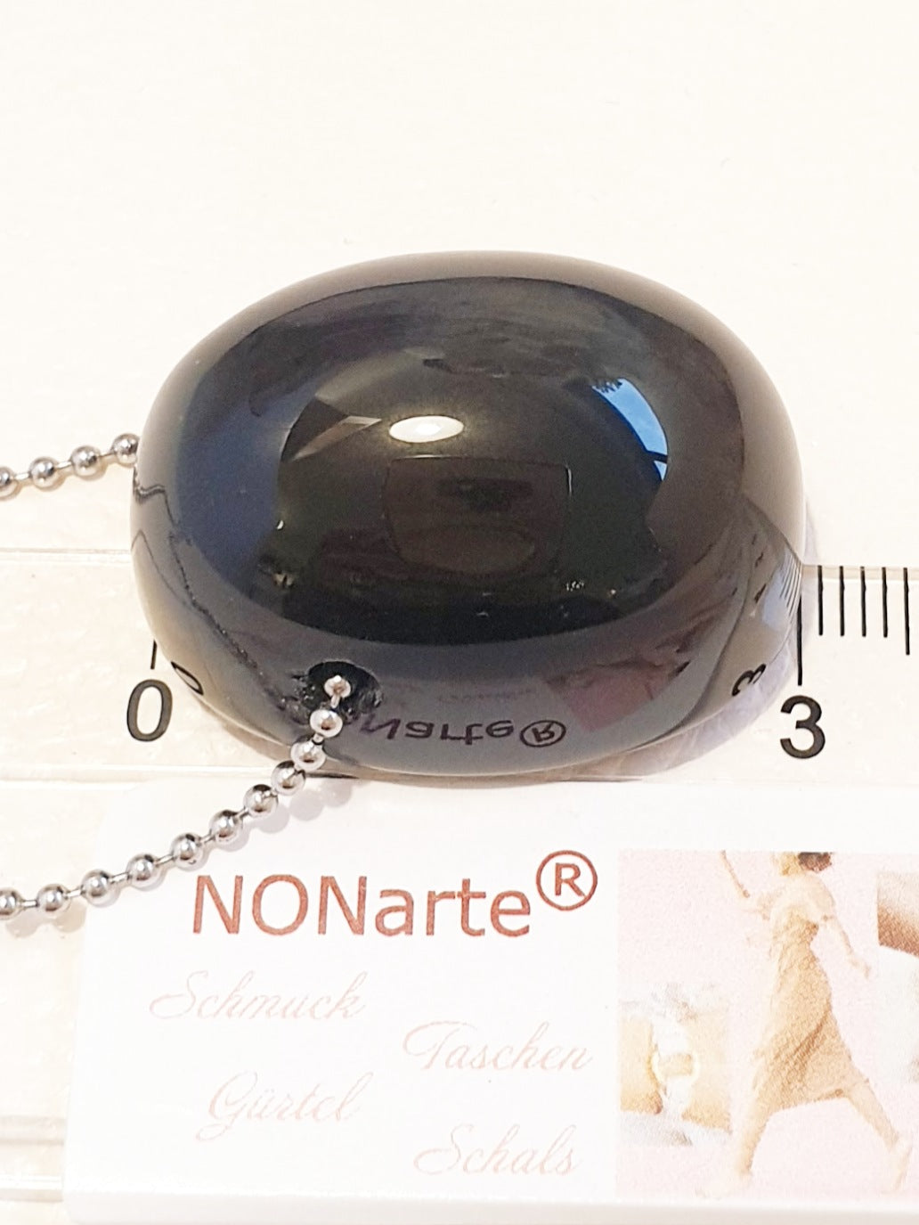 Anhänger aus Regenbogenobsidian in Tropfenform Schwarz