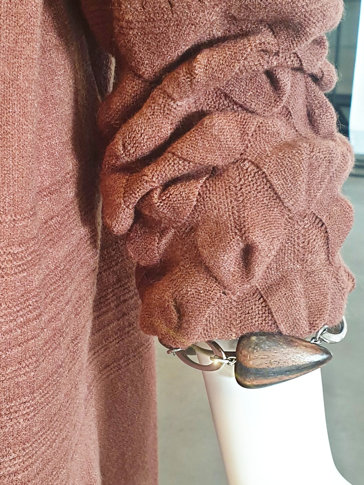 Armband aus Holz und Edelstahl