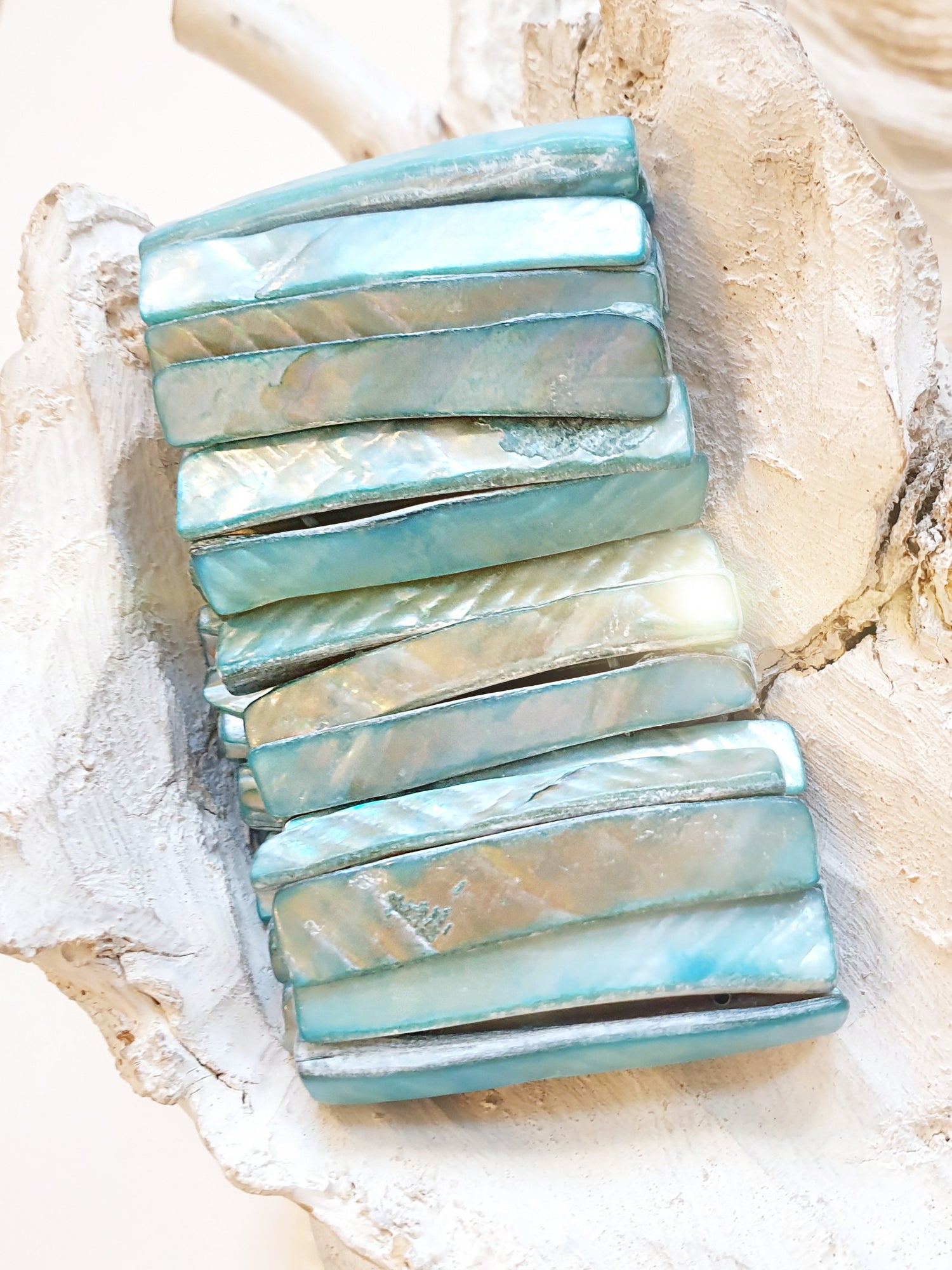 Muschelarmband in Türkis