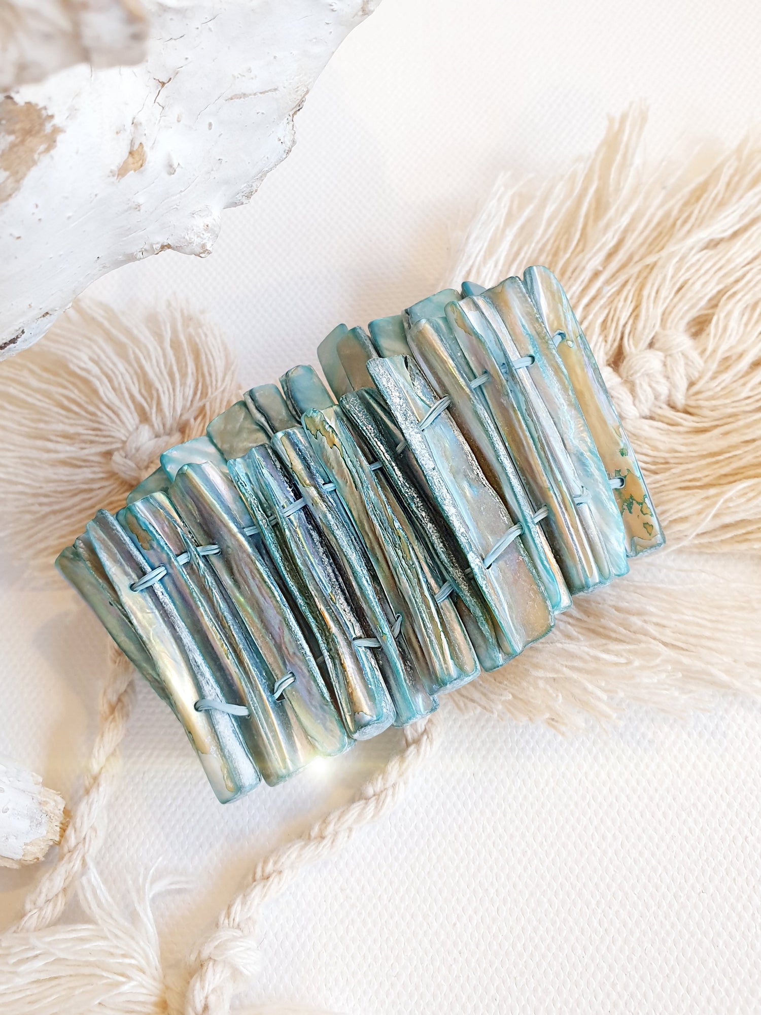 Muschelarmband in Türkis