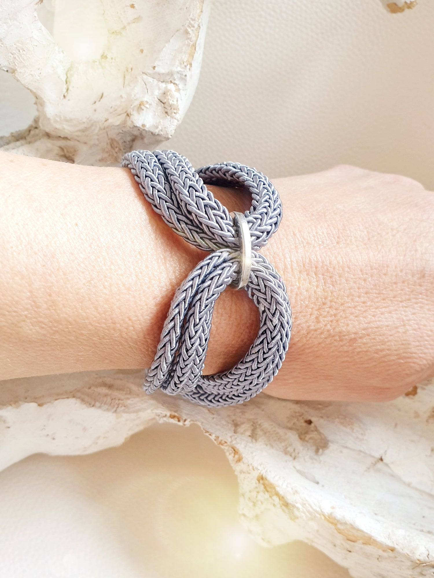 Armband aus textilem Seil in Jeansblau