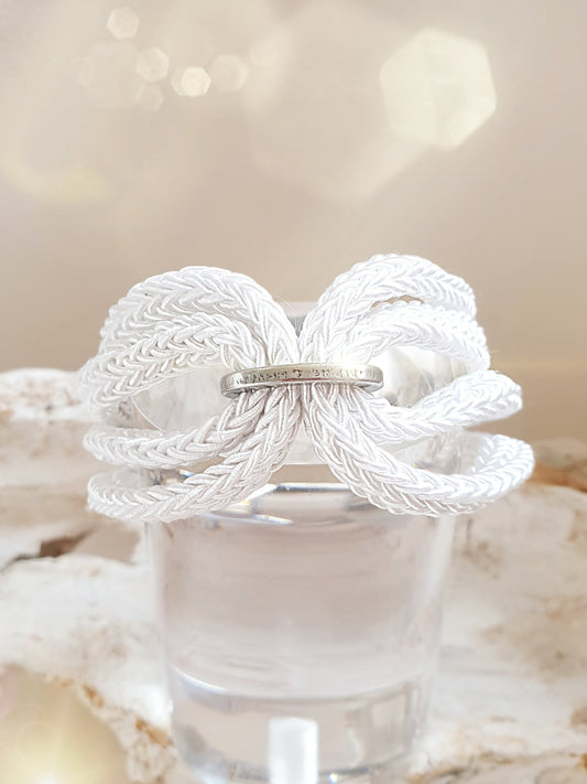 Armband aus textilem Seil in Weiß