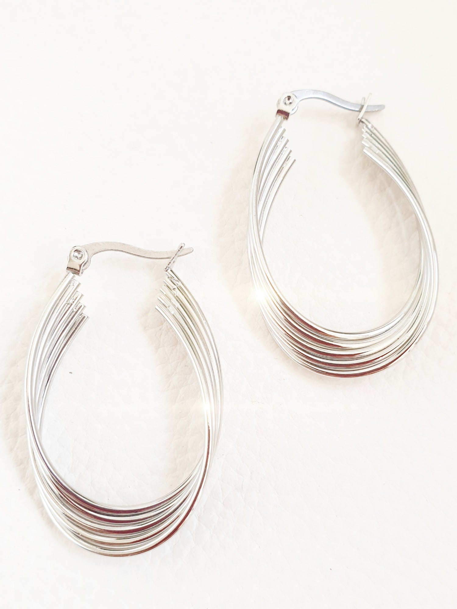 Creole aus Edelstahl oval mehrfach in Silber