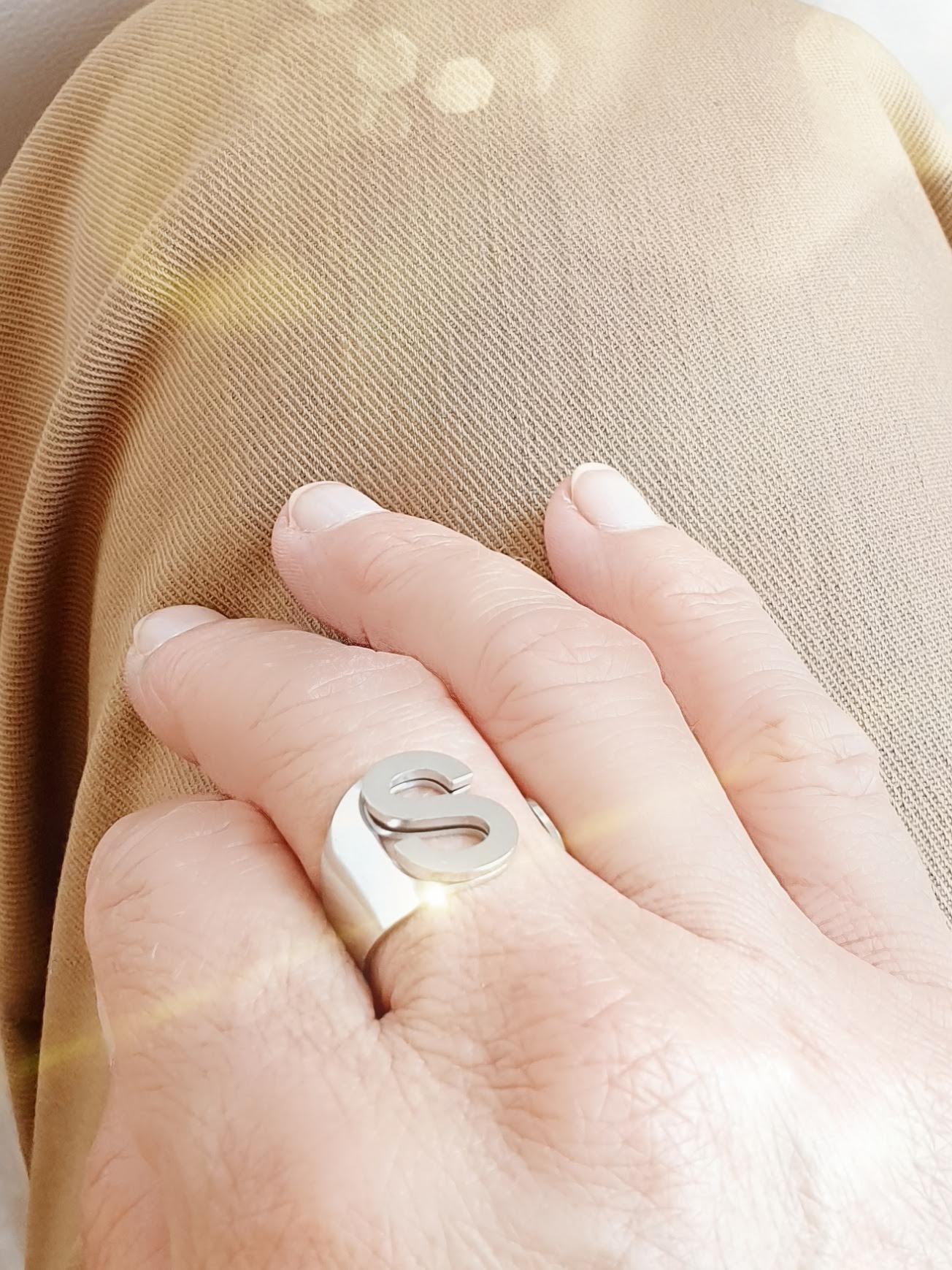 Edelstahl-Ring Buchstabe S