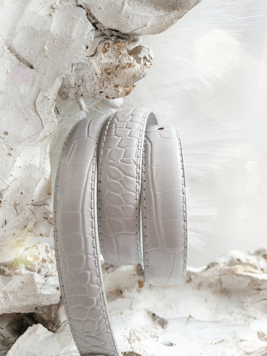 Gürtel aus Leder mit Krokoprägung 2cm in HELLGRAU