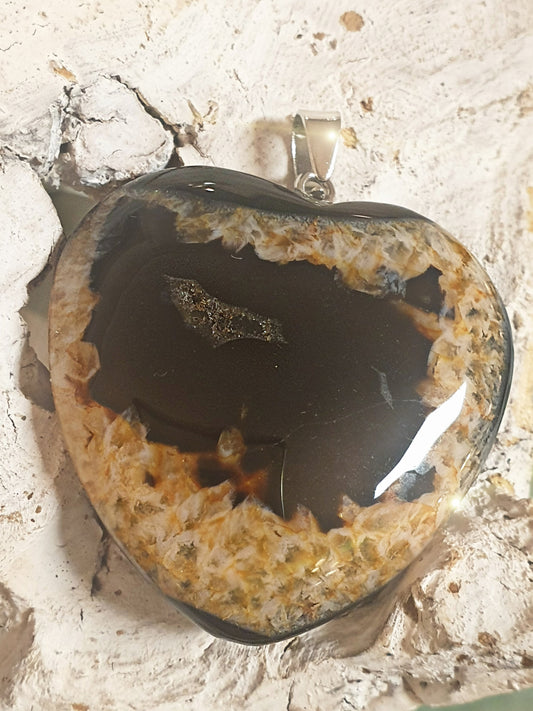 herzanhaenger-achat-schwarz-orange-16