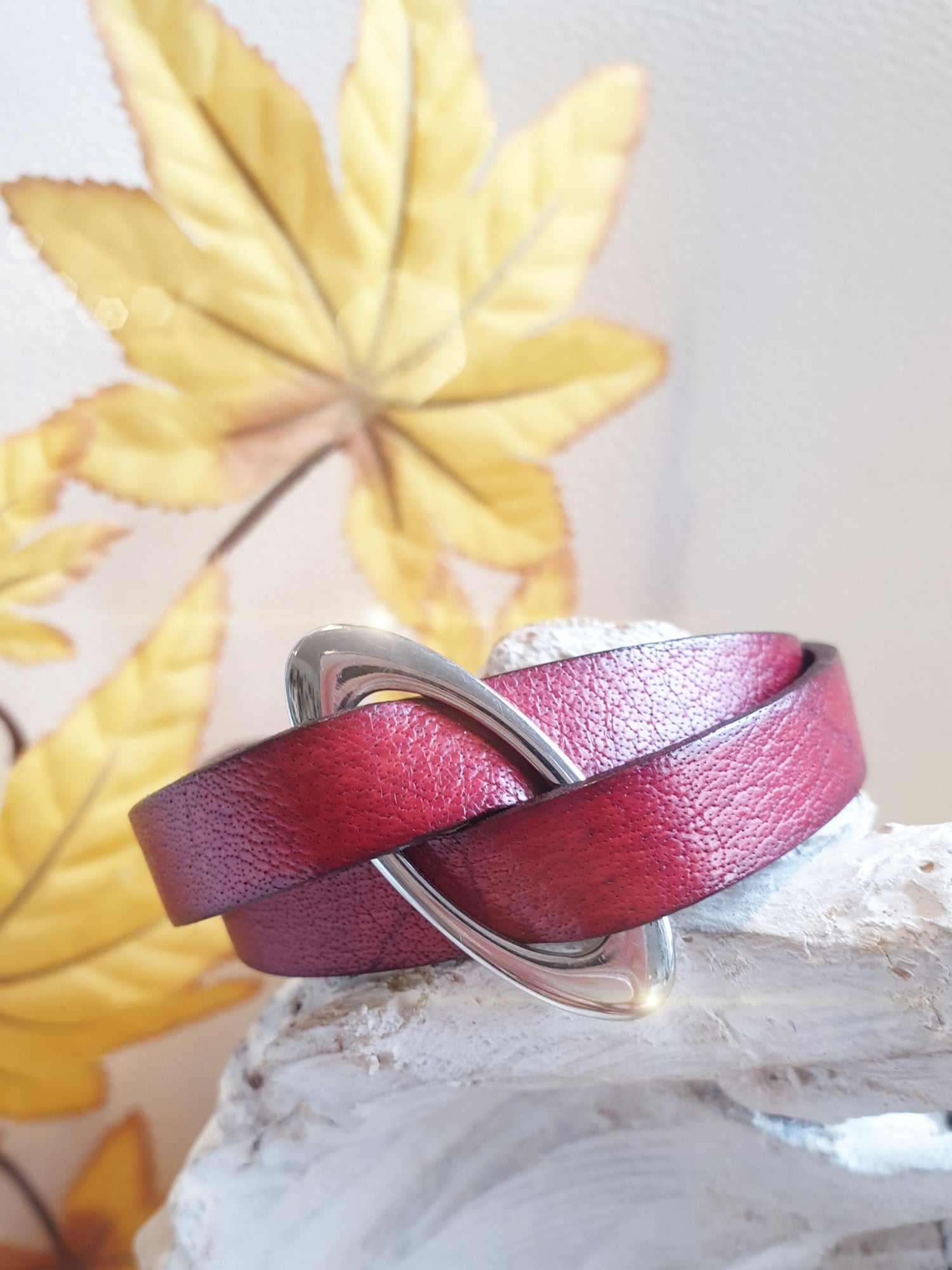 Lederarmband Rot mit Edelstahlelement